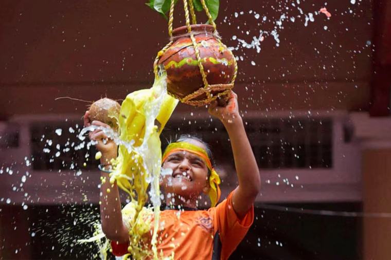 Dahi Handi In Mumbai: These Bandra, Ghatkopar Roads Will Face Traffic Restrictions On September 5