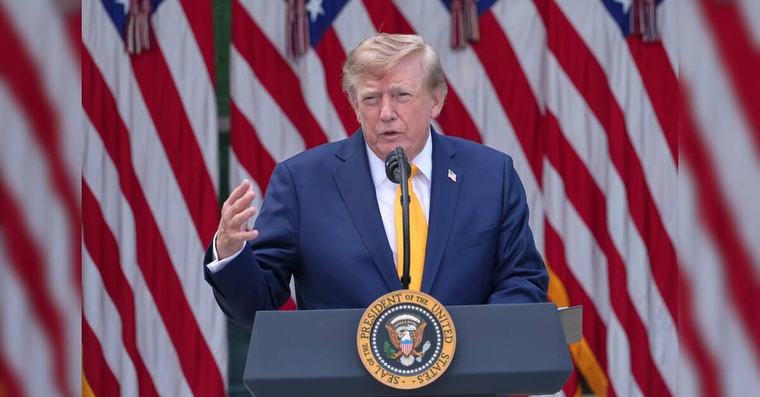 Trump calls Iran conflict 'small potatoes', backs Vance's 'not a war' stand
