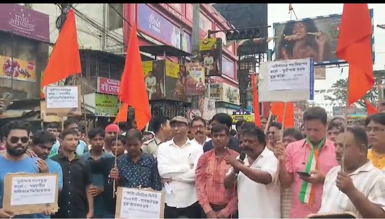 आमतला मोड़ को जाम मुक्त कराने की मांग, भाजपा ने निकाली पदयात्रा
