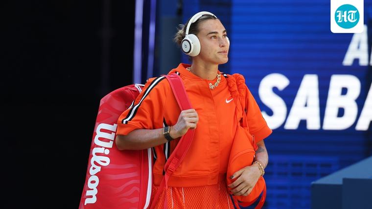 Aryna Sabalenka complains about the smell of marijuana during her US Open match