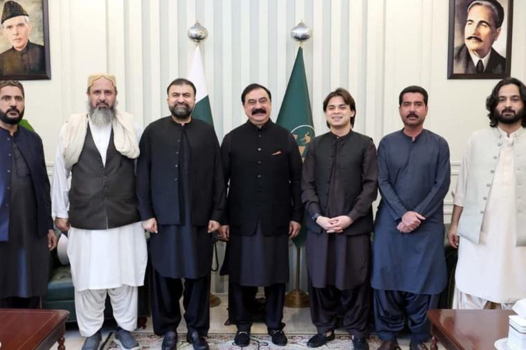 'Death Squad' Allegations Shadow Pakistan NACTA Chief's Meeting With Balochistan Leaders