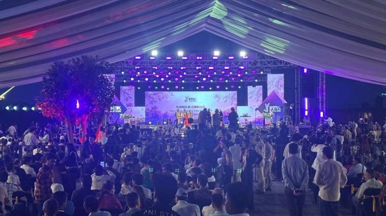 कश्मीर में पहली बार इंटरनेशनल फिल्म फेस्टिवल, सीएम उमर अब्दुल्ला ने किया उद्घाटन; 41 देशों की 135 फिल्में होंगी प्रदर्शित