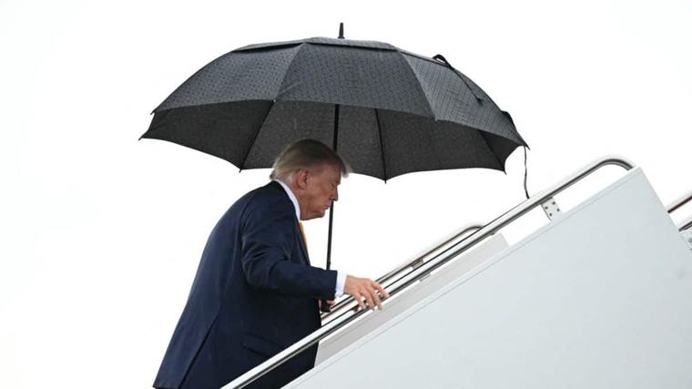 Trump to take Qatari Air Force One to Ireland after security debacle, delays safety upgrades