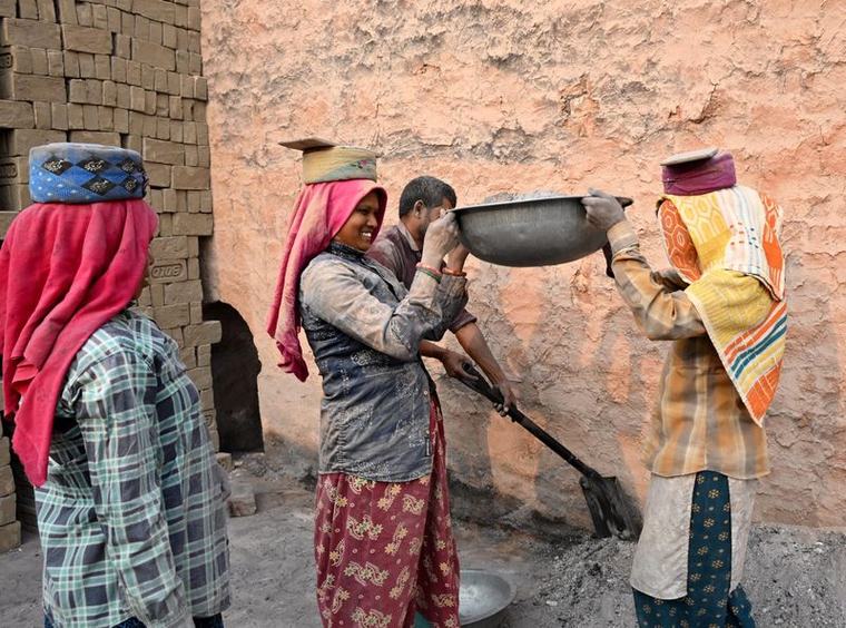 Labour Is India's Workforce Feminising? 02 Sep