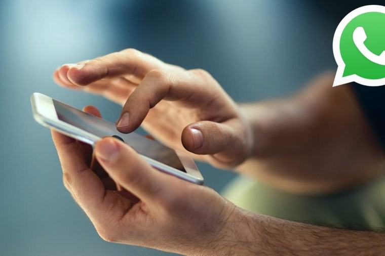 WhatsApp Problem Lets Anyone Open Your Photo Gallery On A Locked Android Phone- Another Reason iPhone Is Safer?