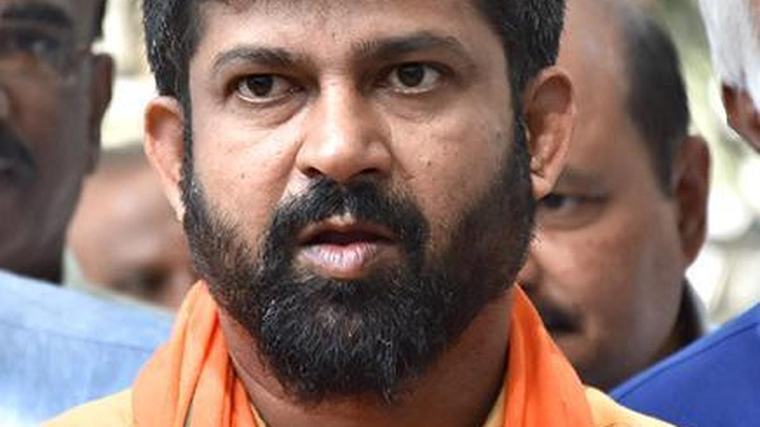 Pratap Simha accuses Siddaramaiah of reviving AHINDA politics to pressure Shivakumar