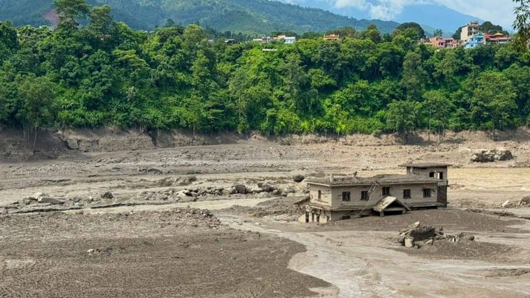 Nepal disaster is a warning: The Himalayas are changing in dangerous ways